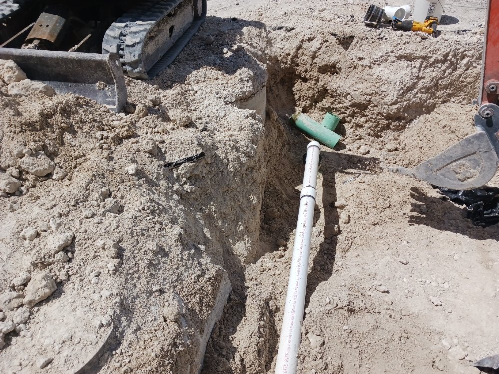Underground drainage installation