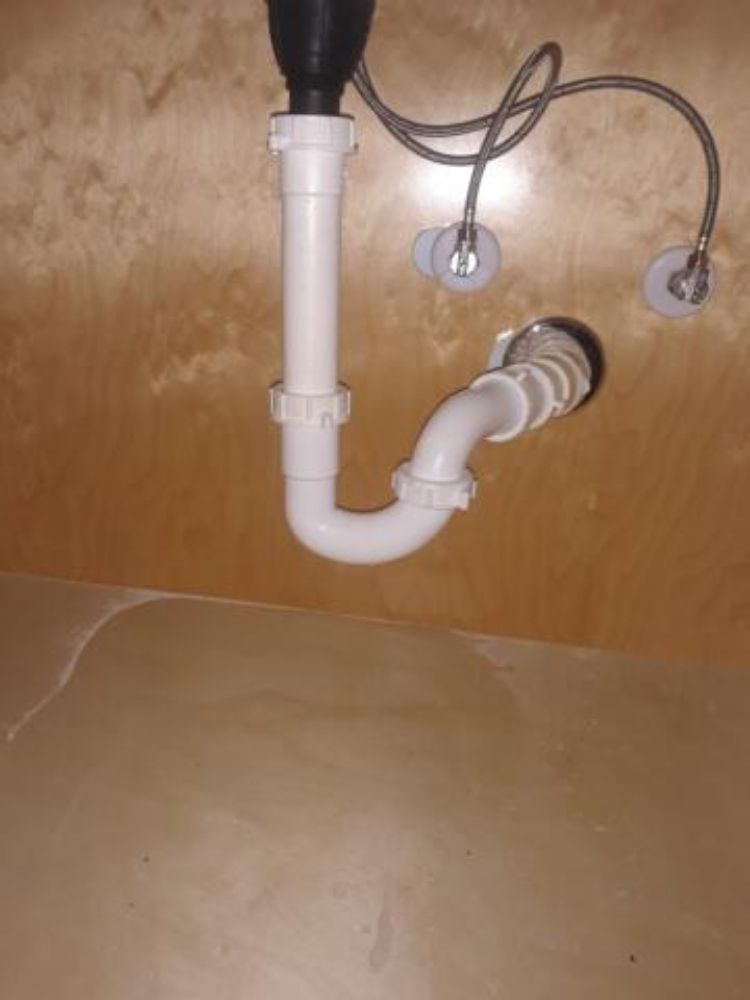 Under-sink drain installation